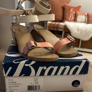 Lucky Brand Blush Combo Sandals 8.5
